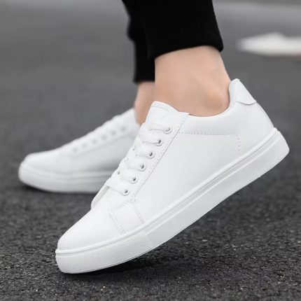 Men'S Business Casual Shoes Soft Moccasin Shoes Comfortable Casual Shoes for Men Solid Black White Men Sneakers 2025 New